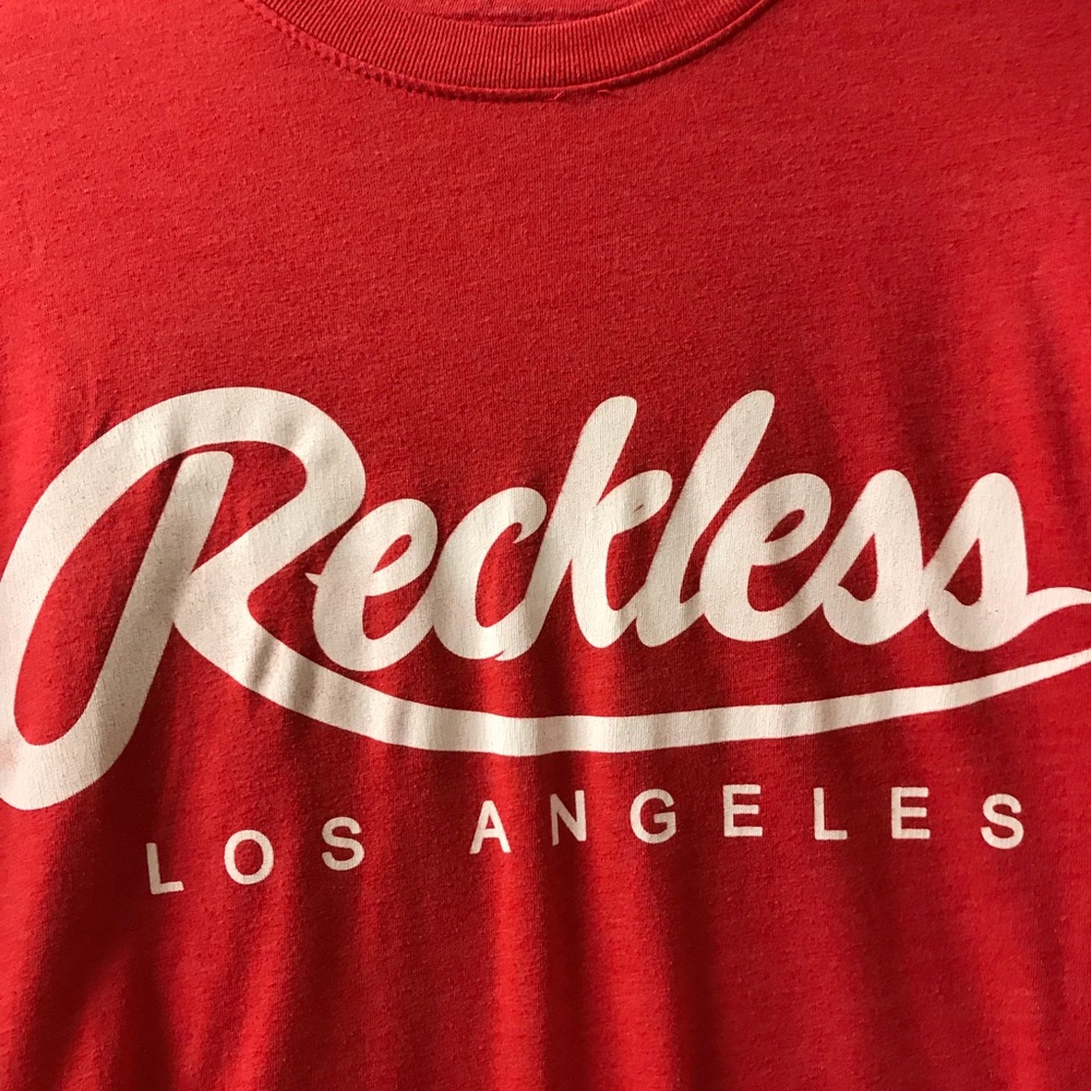 🤪YOUNG AND RECKLESS TEE🤪